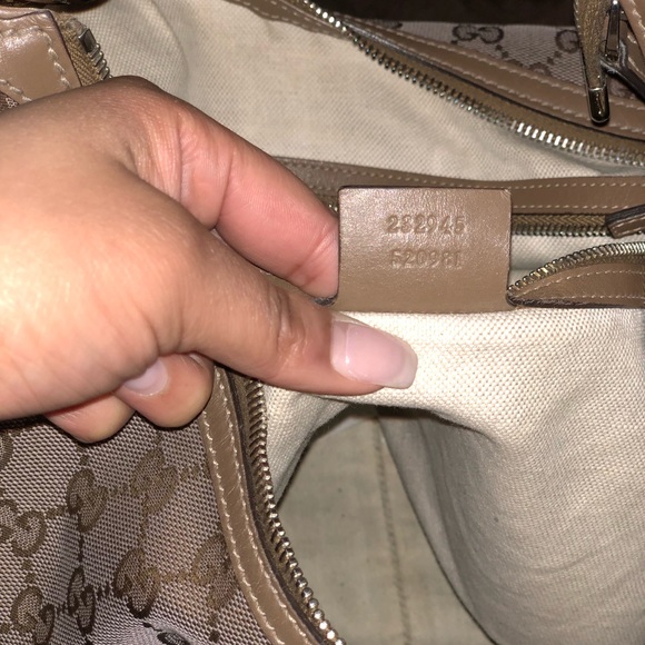 Gucci Twin GG hobo Handbag - Picture 3 of 3